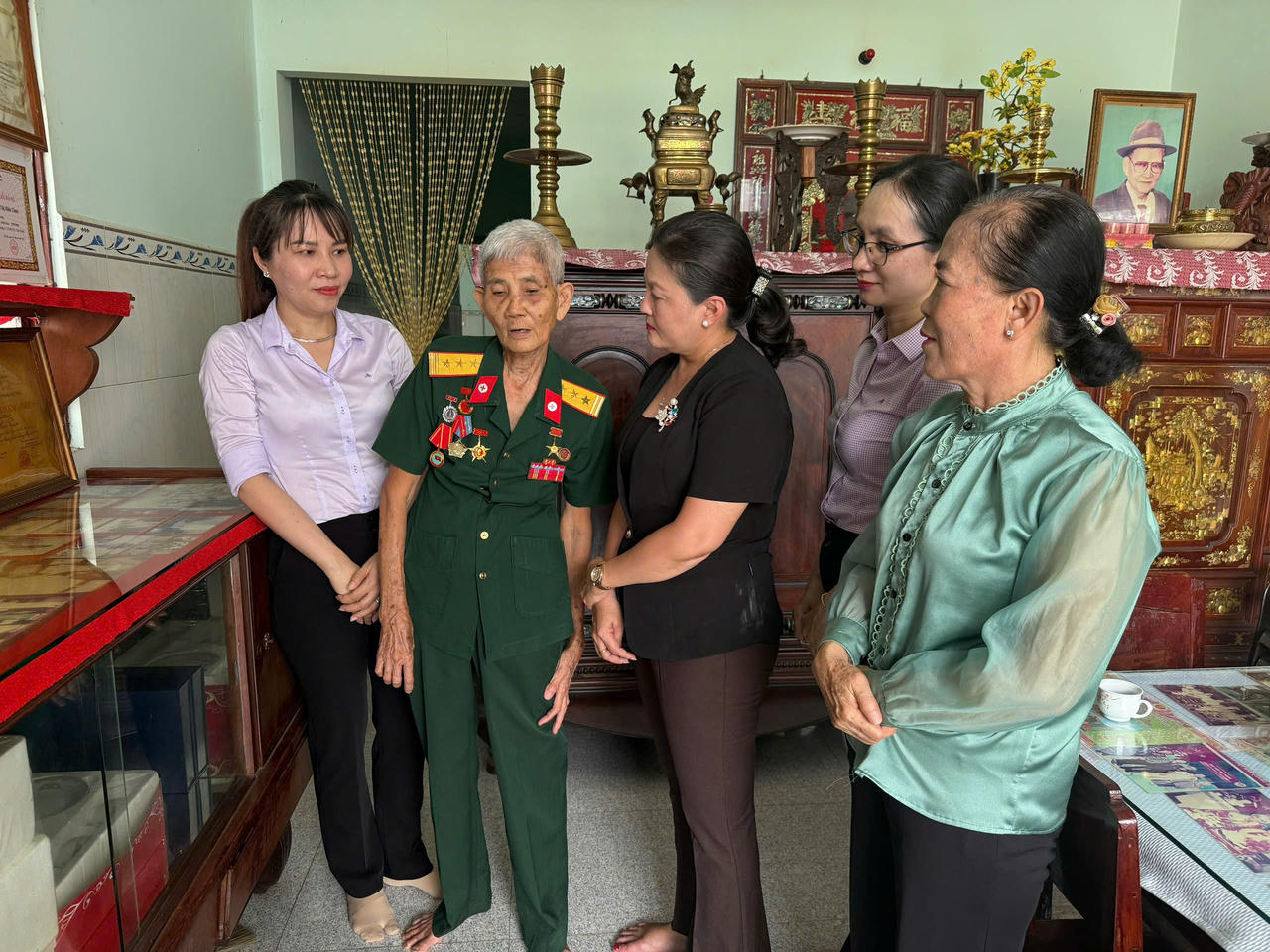 Bản lĩnh phụ nữ Đồng Tháp hai thời chiến - bình