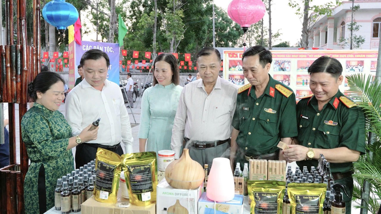 Quảng bá hình ảnh An Giang đến du khách và nhà đầu tư thông qua các hoạt động văn hóa, xúc tiến thương mại