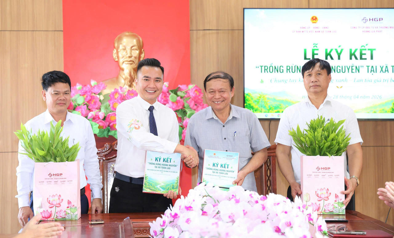 Hoàng Gia Phát Group 'Gieo mầm xanh sau bão': Ký kết trồng rừng theo chuẩn FSC tại Hà Tĩnh 