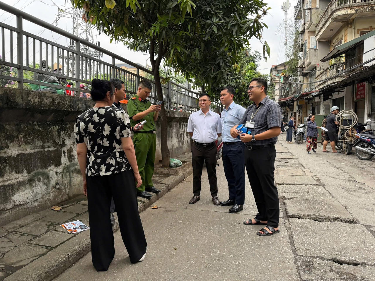 Xuyên lễ, xuyên ngày đêm, phường Hồng Hà (Hà Nội) quyết tâm hoàn thành tiến độ GPMB dự án cầu Tứ Liên