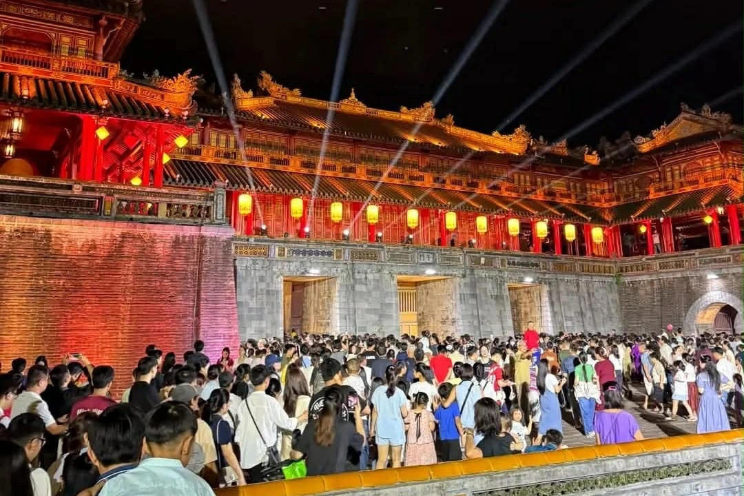 “Một nửa Việt Nam đang ở Huế”: Khi di sản trở thành trải nghiệm hút khách