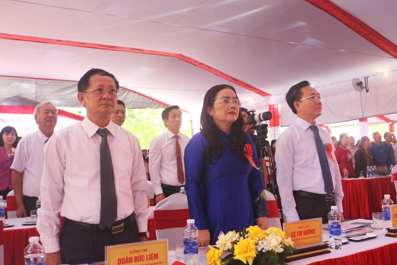 Trường THPT Lê Hồng Phong (Quảng Trị) - 60 năm hun đúc trí tuệ, bồi đắp nhân cách