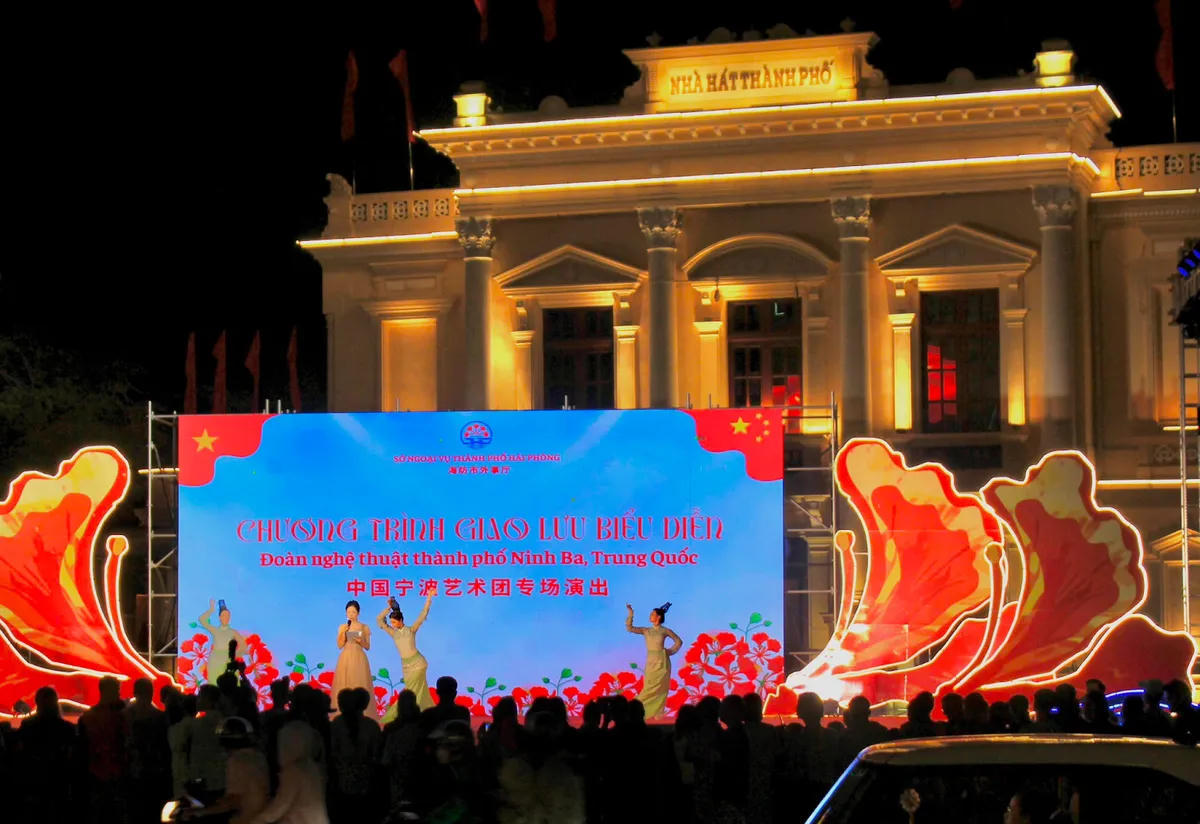 Chuỗi hoạt động văn hoá, nghệ thuật đặc sắc dịp Lễ hội Hoa Phượng Đỏ 2026