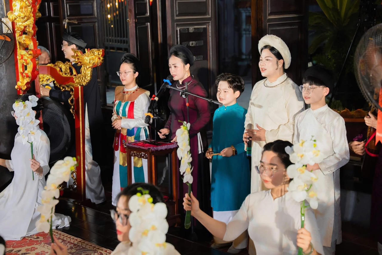 Hải Phòng: Dư âm canh hát cửa đình rằm tháng Ba