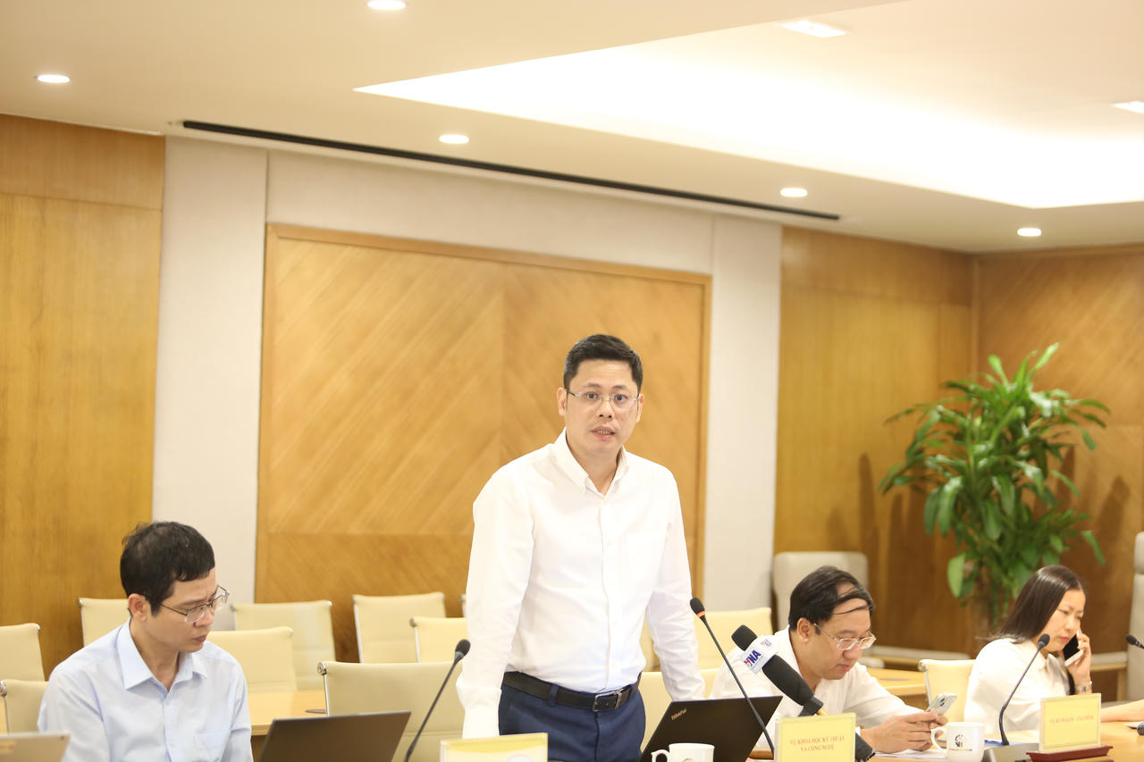 Ông Hoàng Anh Tú, Phó Vụ trưởng Vụ Khoa học kỹ thuật và công nghệ