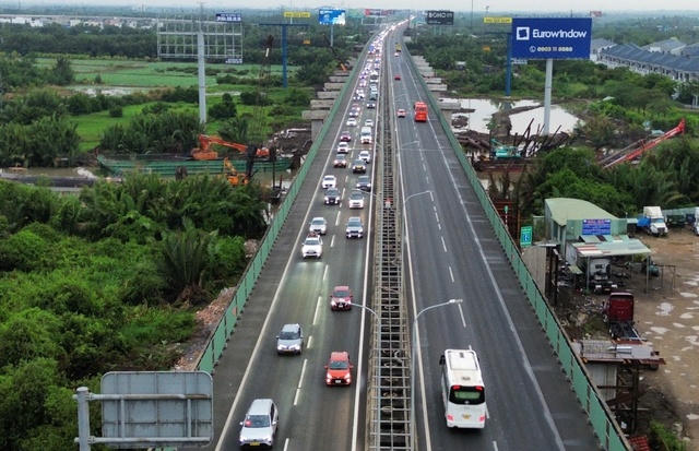 Đường cao tốc TPHCM - Long Th&agrave;nh - Dầu Gi&acirc;y. (Ảnh: Người lao động)