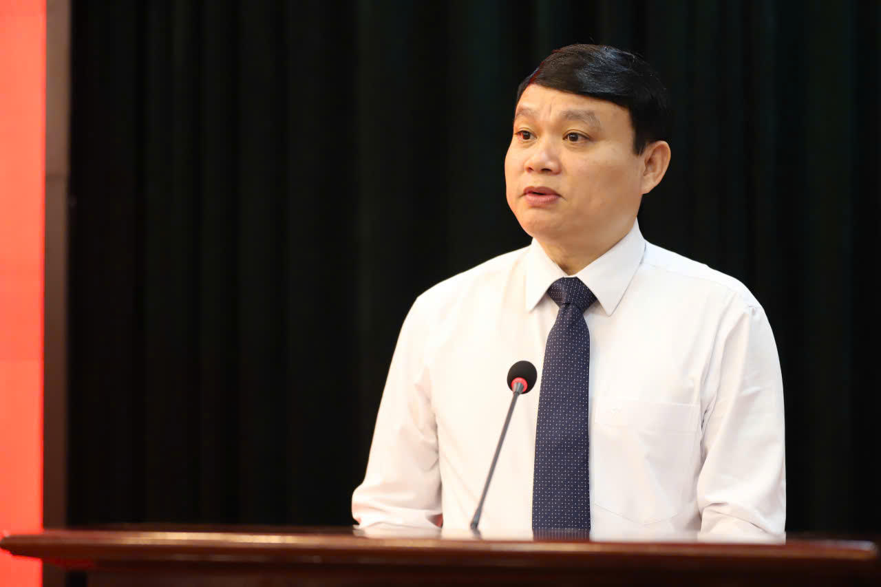 Ông Đặng Ngọc Hậu, Phó Chủ tịch UBND tỉnh Sơn La phát biểu tại hội nghị.