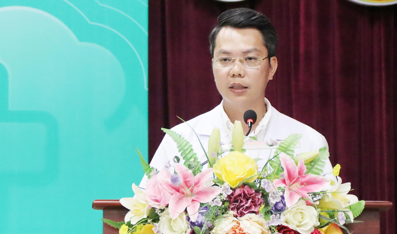 TS.BSCKII Hồ Giang Nam - Giám đốc Bệnh viện Tâm thần Nghệ An phát biểu tại Lễ khai trương Tổng đài tư vấn sức khỏe tâm lý - tâm thần.