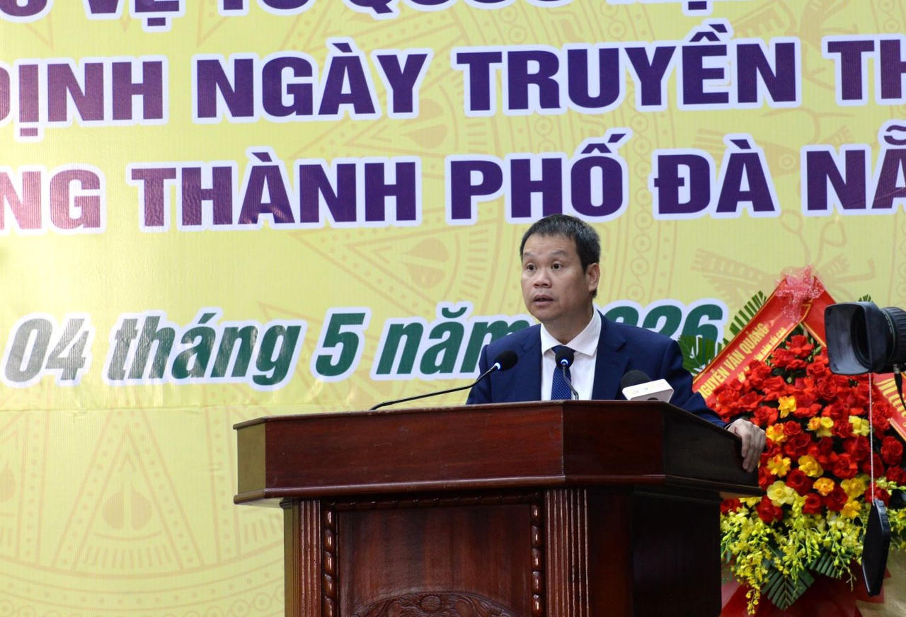 Ông Nguyễn Mạnh Hùng, Chủ tịch UBND TP Đà Nẵng đọc diễn văn tại buổi lễ.