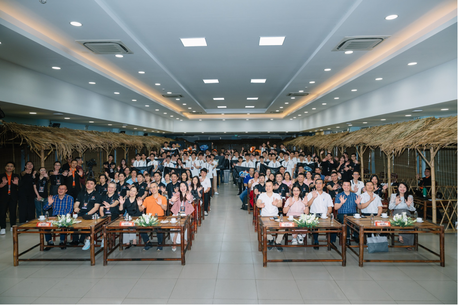 Chung kết AI Young Guru: Cuộc so tài đỉnh cao khép lại, quán quân chính thức được xướng tên