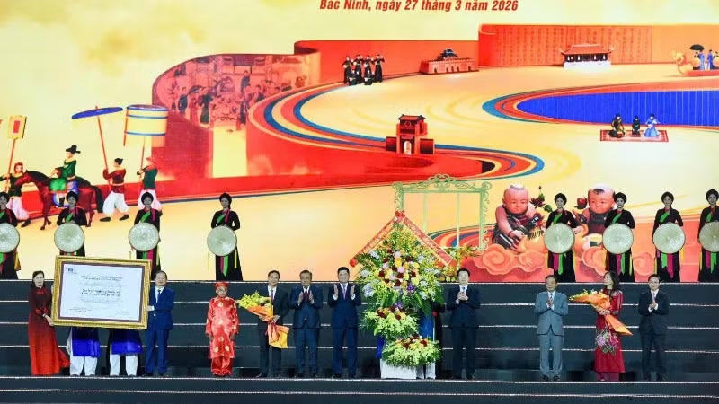 Bắc Ninh đón nhận ghi danh của UNESCO cho di sản Nghề làm tranh dân gian Đông Hồ cần được bảo vệ khẩn cấp.