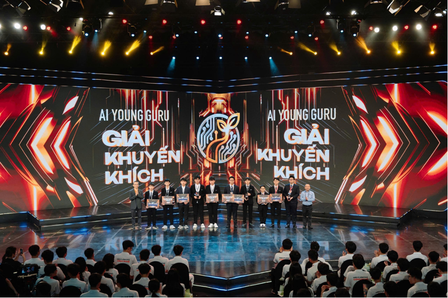 Chung kết AI Young Guru: Cuộc so tài đỉnh cao khép lại, quán quân chính thức được xướng tên