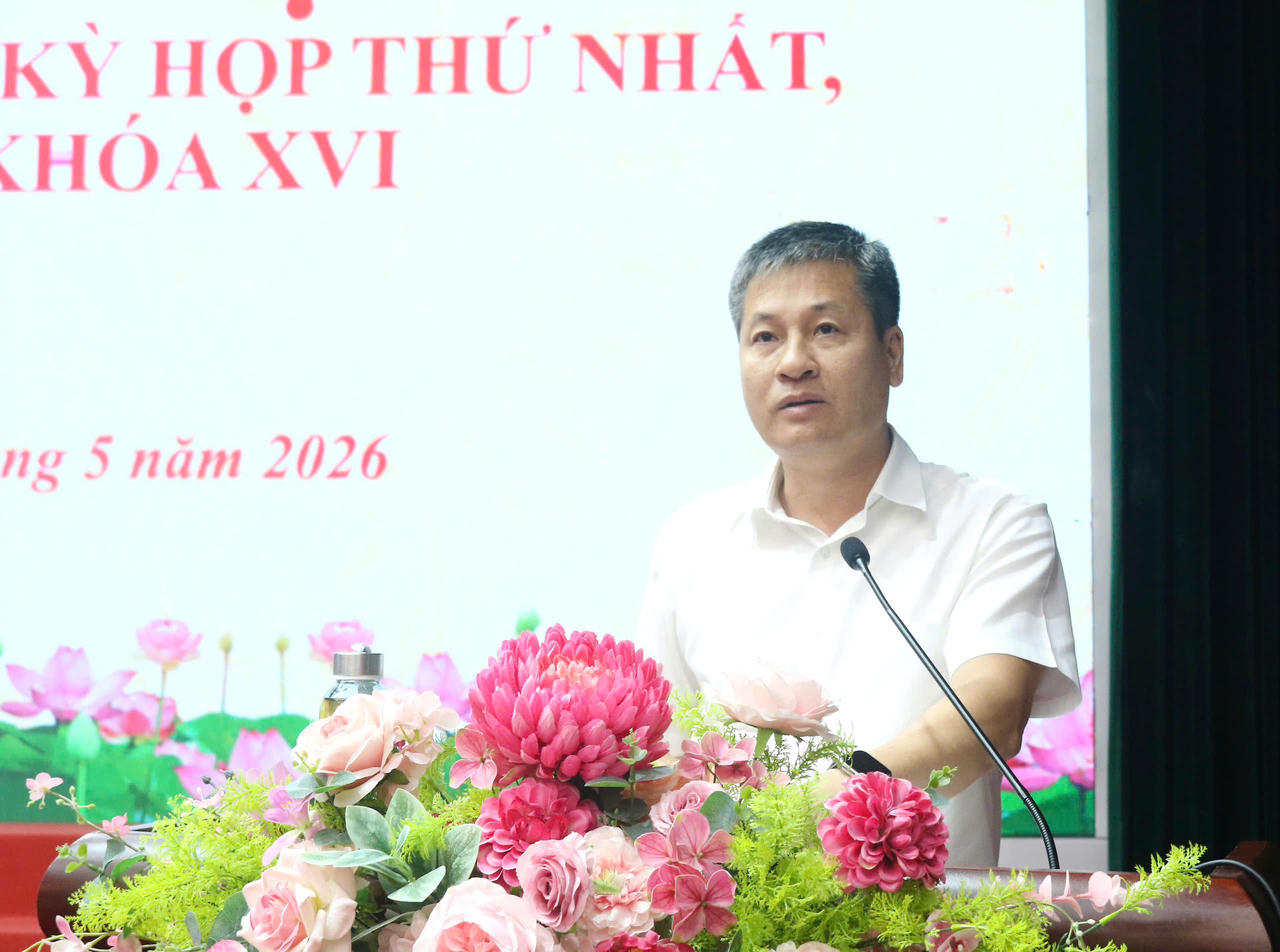 Ông Ngô Hạnh Phúc – Phó Chủ tịch UBND tỉnh Lào Cai phát biểu tại hội nghị