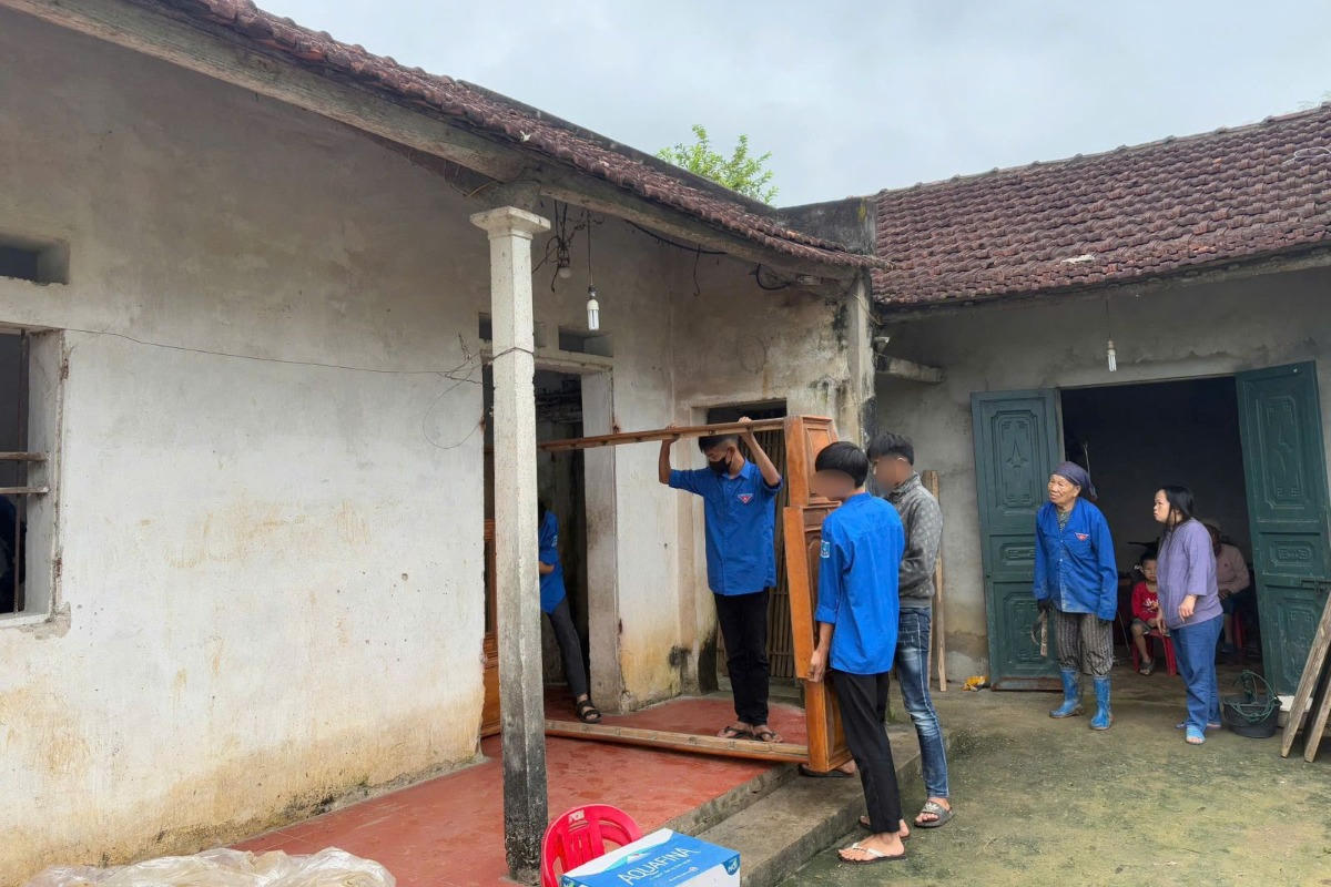 Thông qua những việc làm cụ thể, các em cảm nhận được giá trị của lao động, từ đó nâng cao ý thức trách nhiệm và sự tự tin.