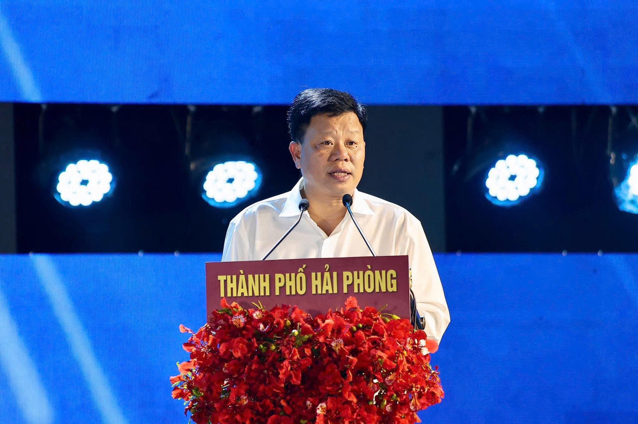 Phó Chủ tịch UBND TP Lê Trung Kiên phát biểu khai mạc sự kiện.