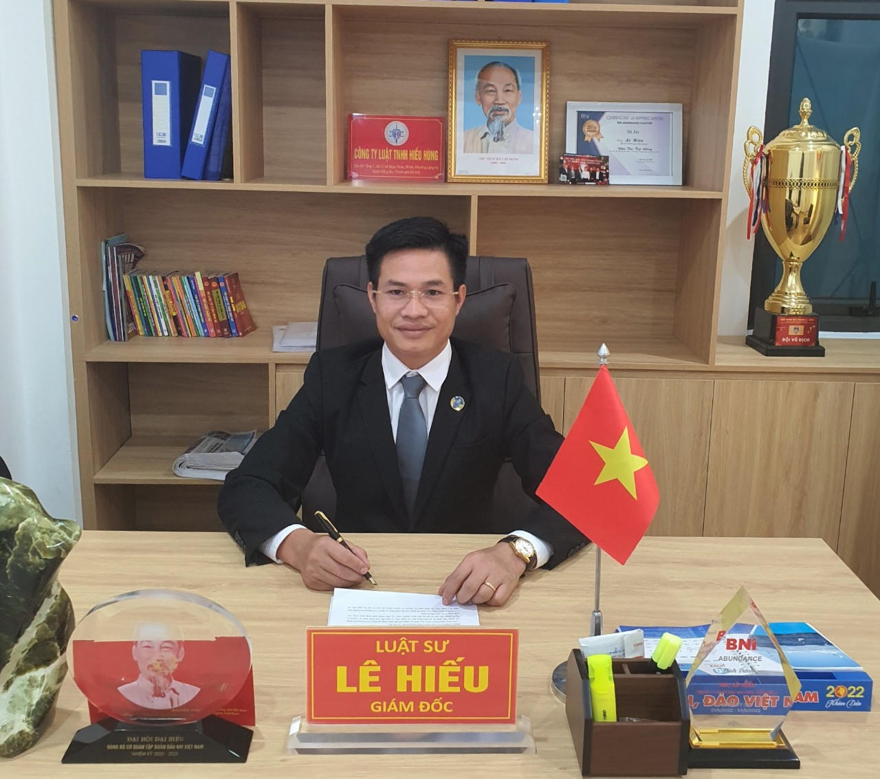 Luật sư Lê Hiếu - Giám đốc Công ty Luật TNHH Hiếu Hùng (Ảnh: Gia Hải).