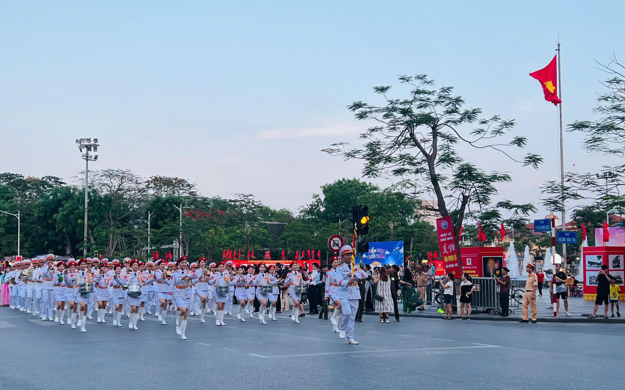 Sôi động chuỗi hoạt động văn hóa, ẩm thực tại dải trung tâm Hải Phòng