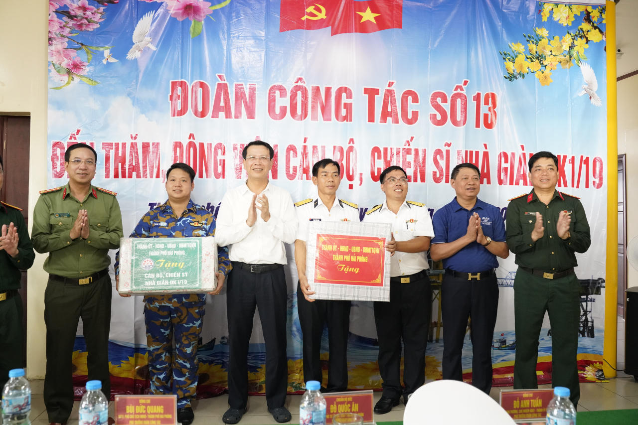 Hải trình gắn kết những tình yêu sâu sắc với đảo Trường Sa