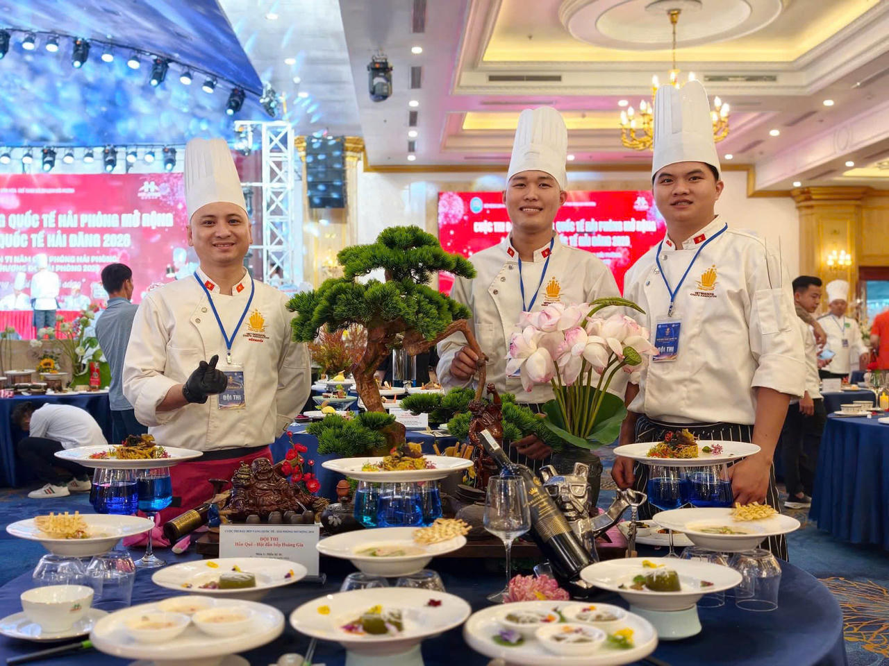 Nhiều món ăn ngon, đặc trưng của các địa phương được giới thiệu tại Cuộc thi.