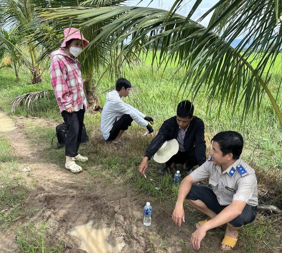 Nữ chấp hành viên và kinh nghiệm kiên trì vận động, kiên quyết cưỡng chế