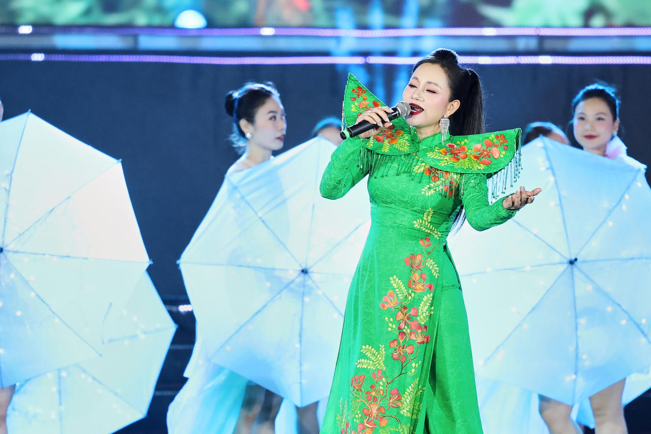 Tổng đạo diễn Phạm Hoàng Giang: Lễ hội Hoa Phượng Đỏ - Hải Phòng có tiềm năng trở thành thương hiệu văn hóa mang tầm quốc gia và quốc tế