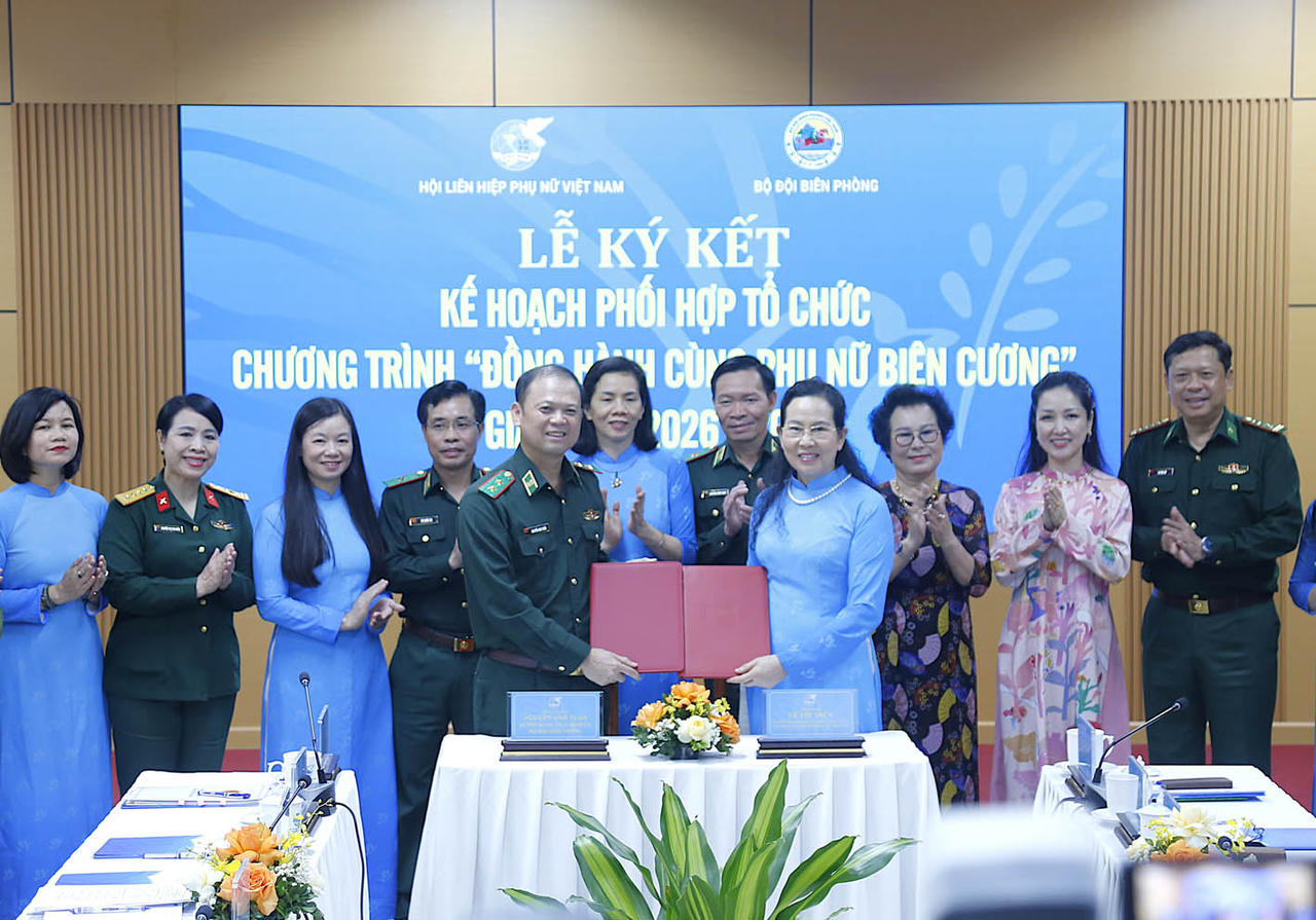Phụ nữ Việt Nam và những “đường thêu” tô đẹp đất nước