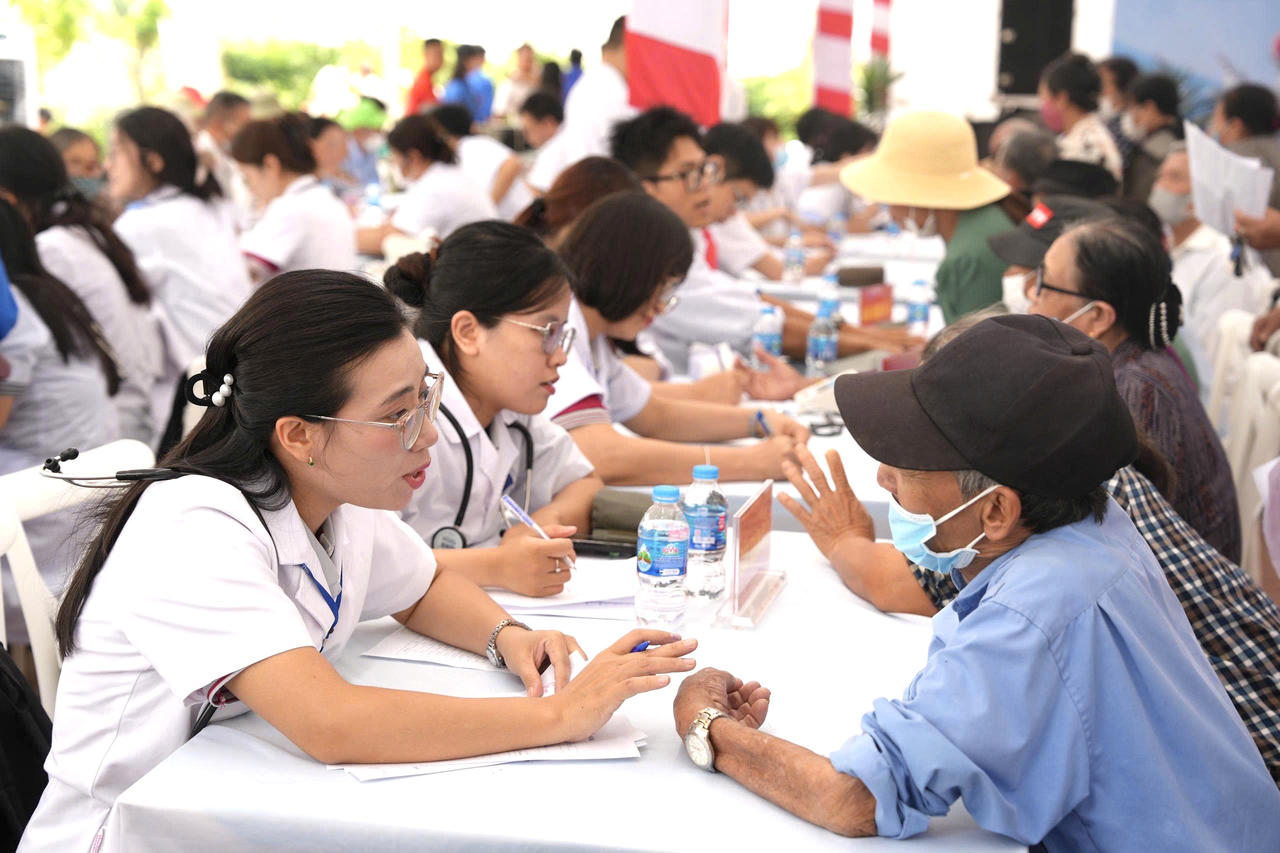Hải Phòng đặt mục tiêu toàn dân được khám sức khỏe miễn phí hằng năm
