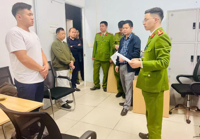 Khởi tố đường dây mua bán hóa đơn hơn 1.000 tỷ đồng núp bóng cung ứng lao động