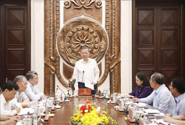 Tổng Bí thư, Chủ tịch nước Tô Lâm làm việc với Văn phòng Chủ tịch nước- Ảnh 2.
