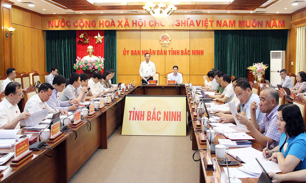 Toàn cảnh buổi làm việc.