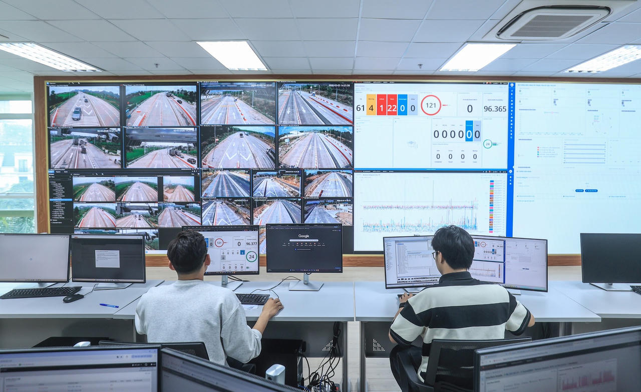 Cả nước đang triển khai đầu tư 38 dự án hạ tầng đường bộ