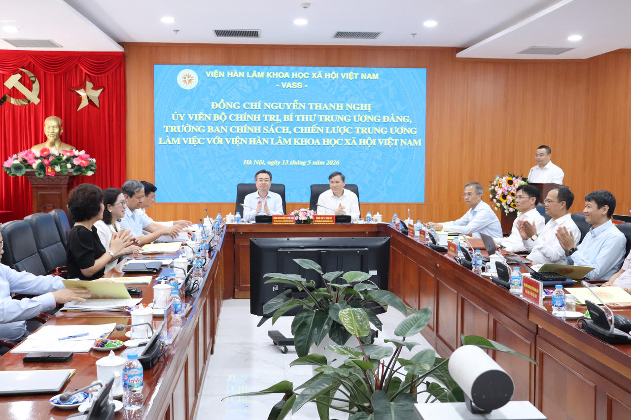 Trưởng ban Ban Chính sách và Chiến lược Trung ương Nguyễn Thanh Nghị làm việc với Viện Hàn lâm Khoa học xã hội Việt nam