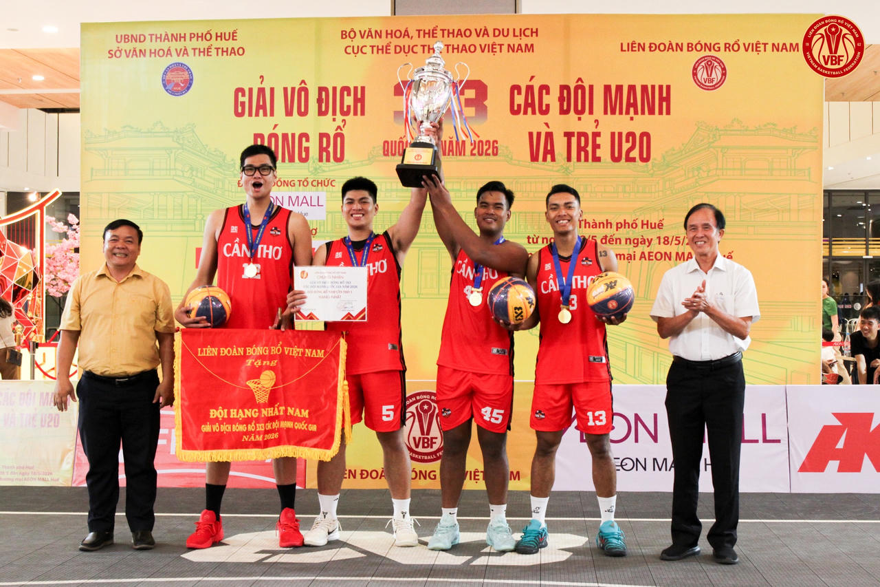 Lần đầu tiên giải đấu quốc gia “đổ bộ” trung tâm thương mại