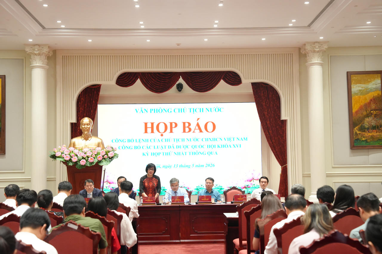 Thứ trưởng Bộ Tư pháp Đặng Hoàng Oanh: 5 Luật thể hiện tư duy quản trị mới, lấy người dân làm trung tâm