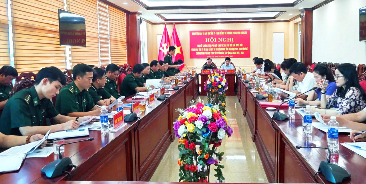 Quang cảnh hội nghị.