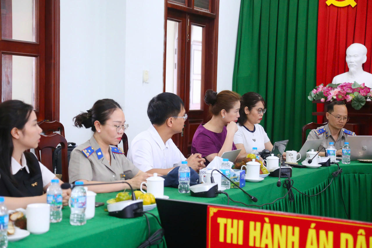 Chuyển biến tích cực tại Thi hành án dân sự TP. Hồ Chí Minh và tỉnh Vĩnh Long