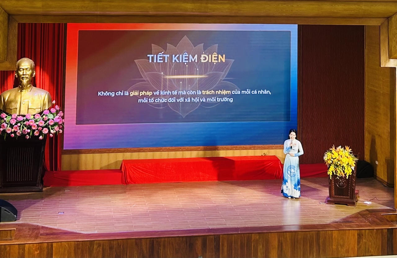 Thí sinh tiêu biểu nhất sẽ tham gia Hội thi "Báo cáo viên, tuyên truyền viên giỏi cấp thành phố", dự kiến tổ chức vào tháng 6/2026 (ảnh P.V).