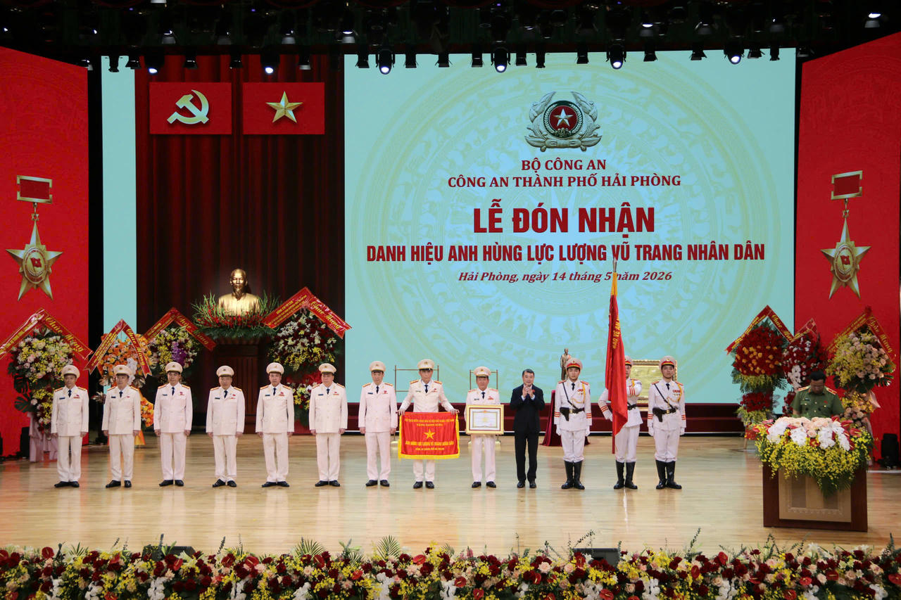 Thủ tướng Lê Minh Hưng: Công an Hải Phòng giữ vững an ninh để Hải Phòng phát triển nhanh, bền vững