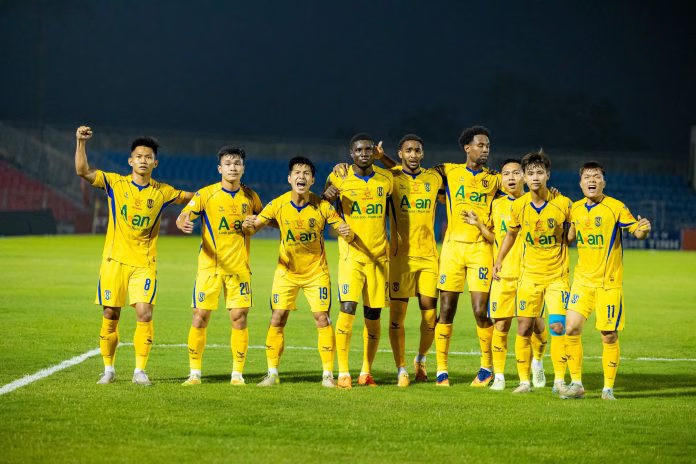 Câu lạc bộ Sông Lam Nghệ An có nhà tài trợ mới 
