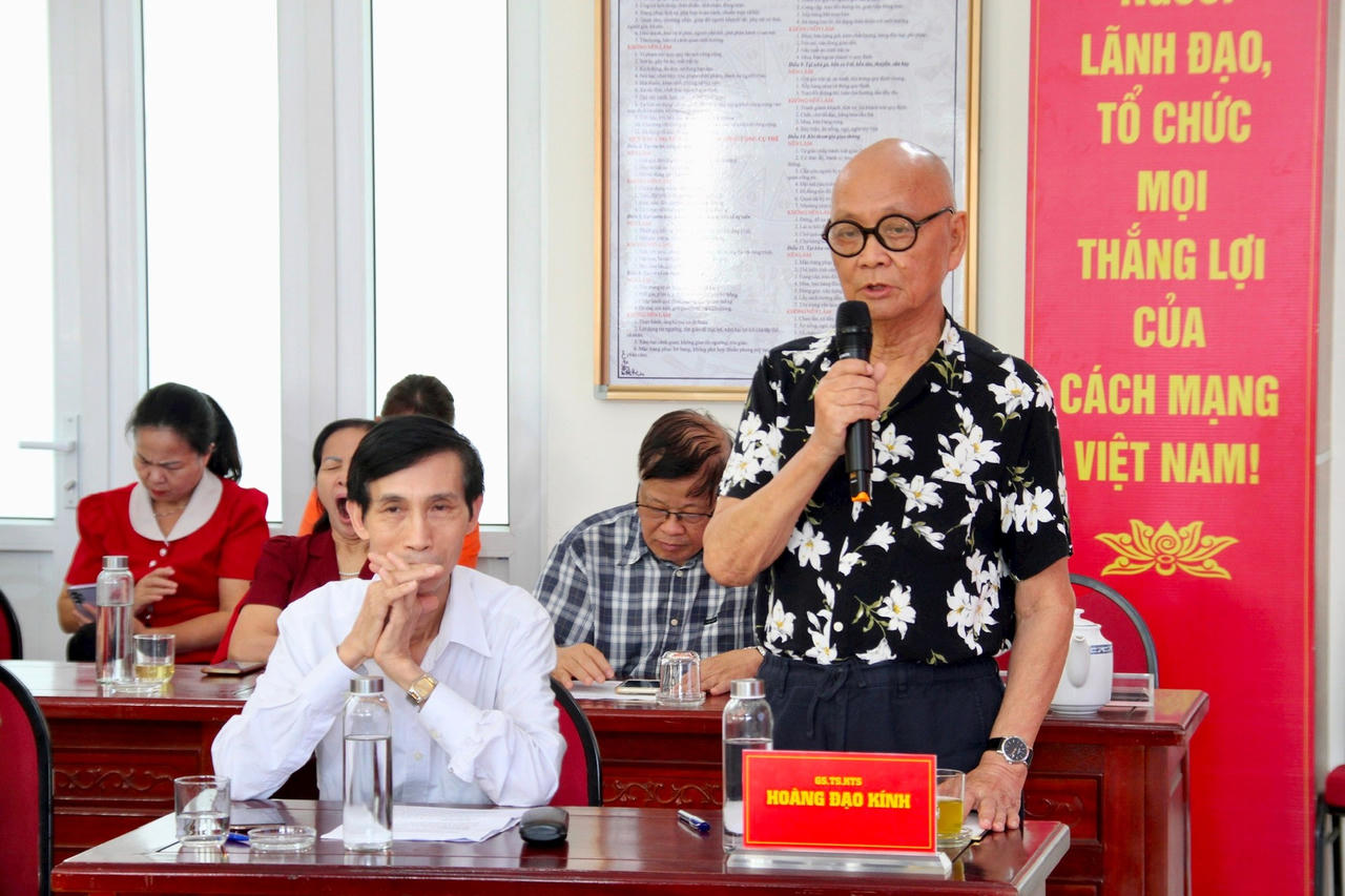 Phú Thượng (Hà Nội) lấy ý kiến cộng đồng về tác động môi trường Dự án Công viên công cộng ven sông Hồng 