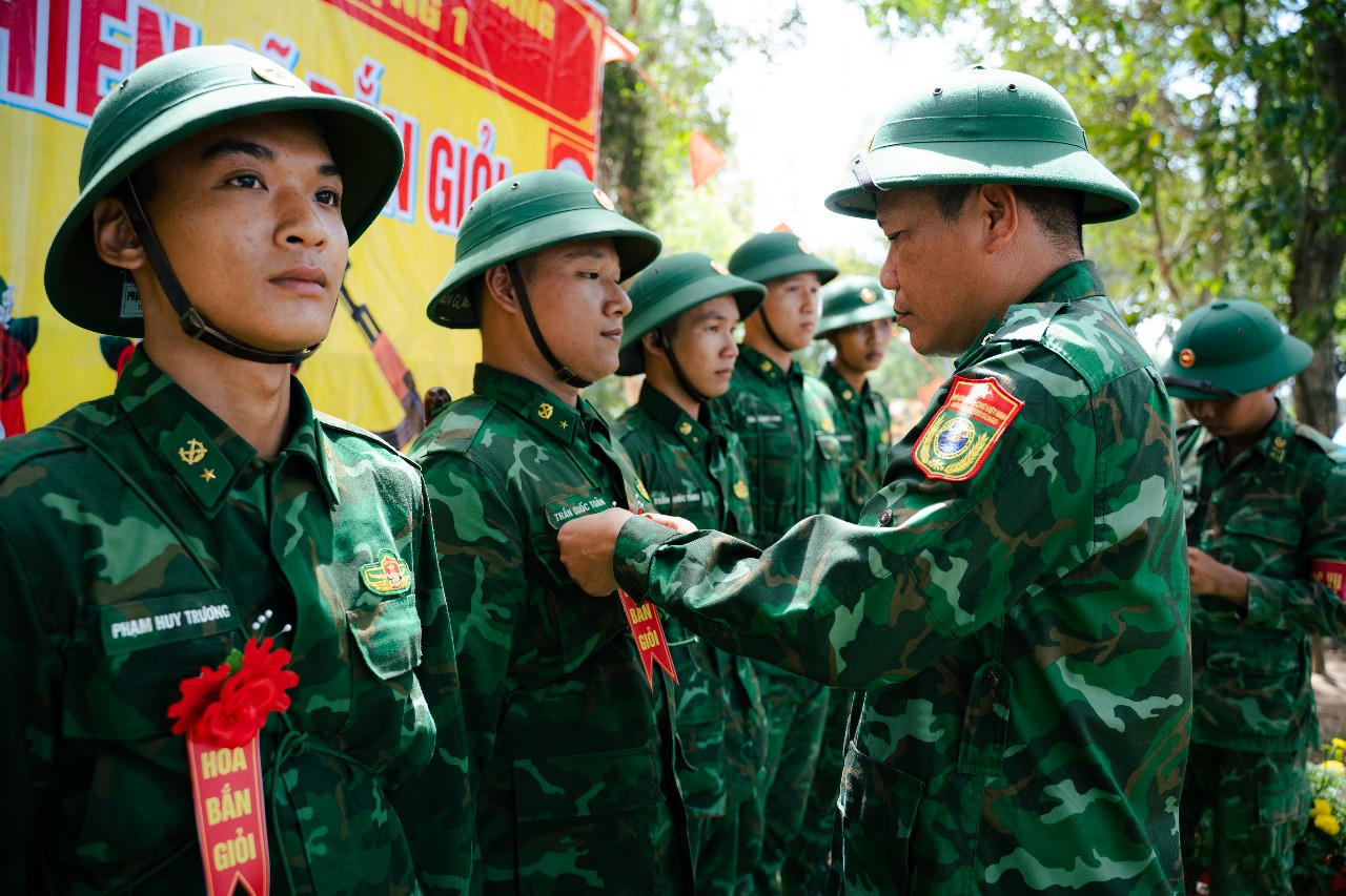 BĐBP An Giang: Chiến sĩ mới hoàn thành xuất sắc kiểm tra '3 tiếng nổ' năm 2026