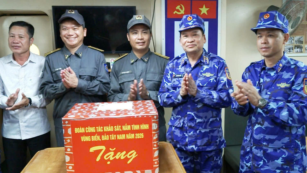 Tiếp sức cho các lực lượng làm nhiệm vụ trên tuyến biển đảo Tây Nam
