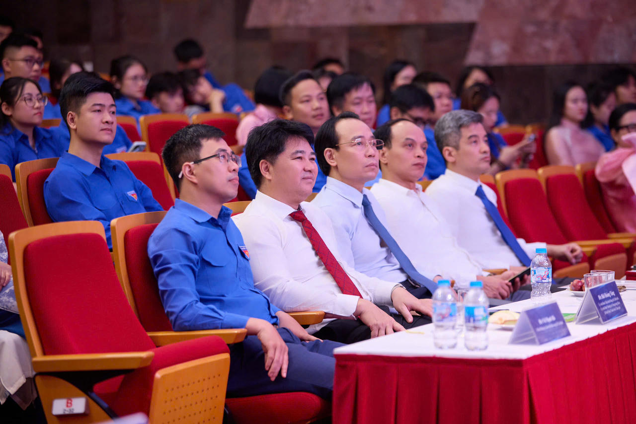 Khơi dậy khát vọng sáng tạo văn hóa trong thanh niên Việt Nam