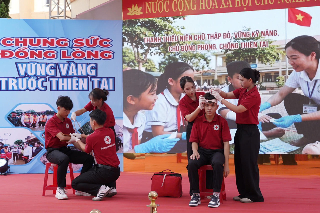 Quảng Trị khơi dậy vai trò thanh thiếu niên trong phòng, chống thiên tai