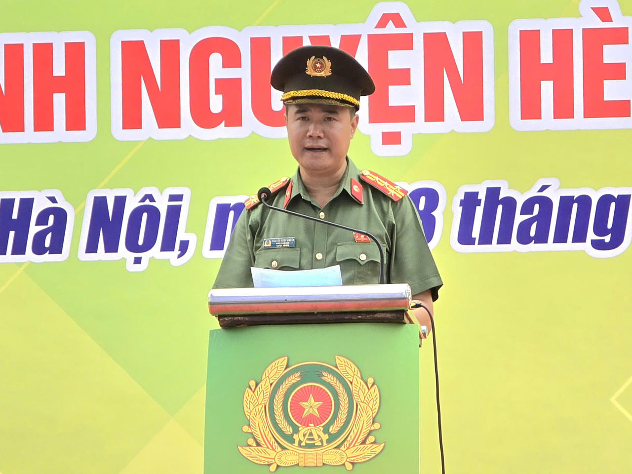 Đại tá Nguyễn Ngọc Quyền - Phó Giám đốc Công an TP Hà Nội phát biểu tại buổi lễ.