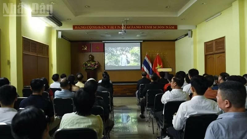 Bộ phim lịch sử "Thầu Chín ở Xiêm" được trình chiếu tại sự kiện. (Ảnh: Nhân dân)