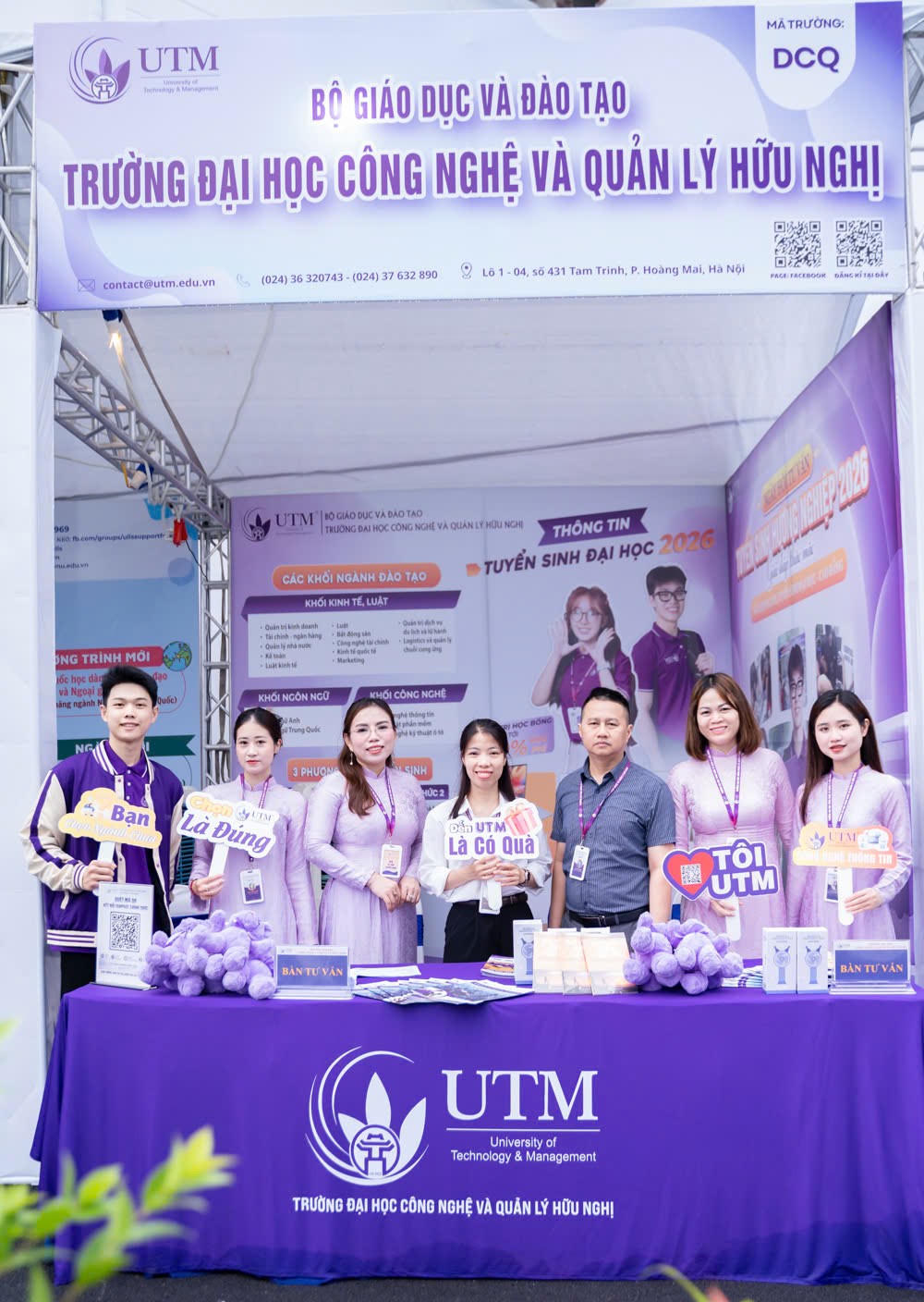 UTM tại ngày hội tuyển sinh.