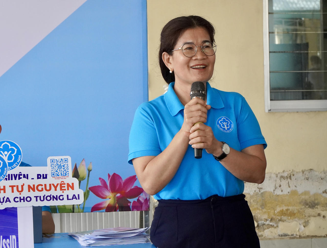 Bà Nguyễn Thị Kim Thu - Phó Giám đốc BHXH tỉnh Đồng Tháp