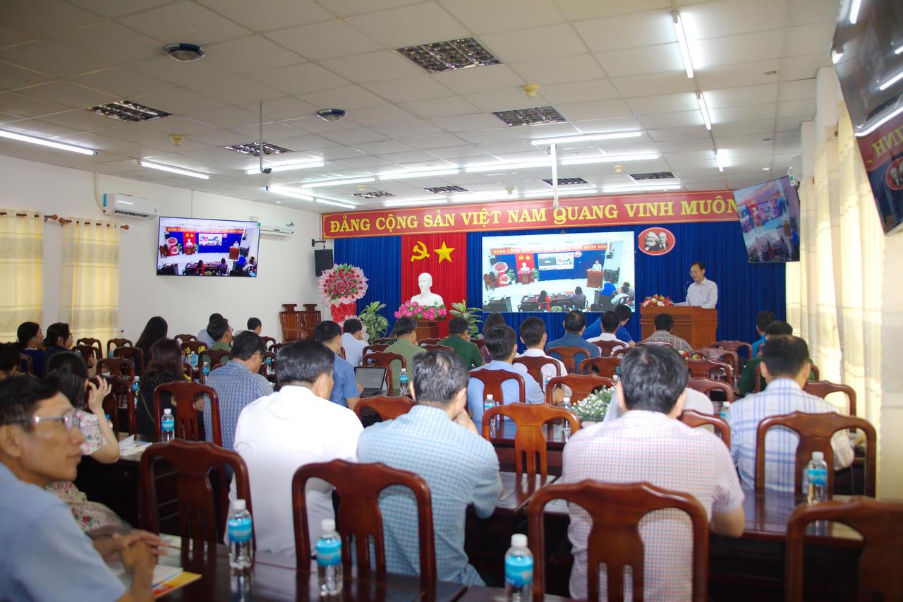 Quang cảnh Hội nghị.