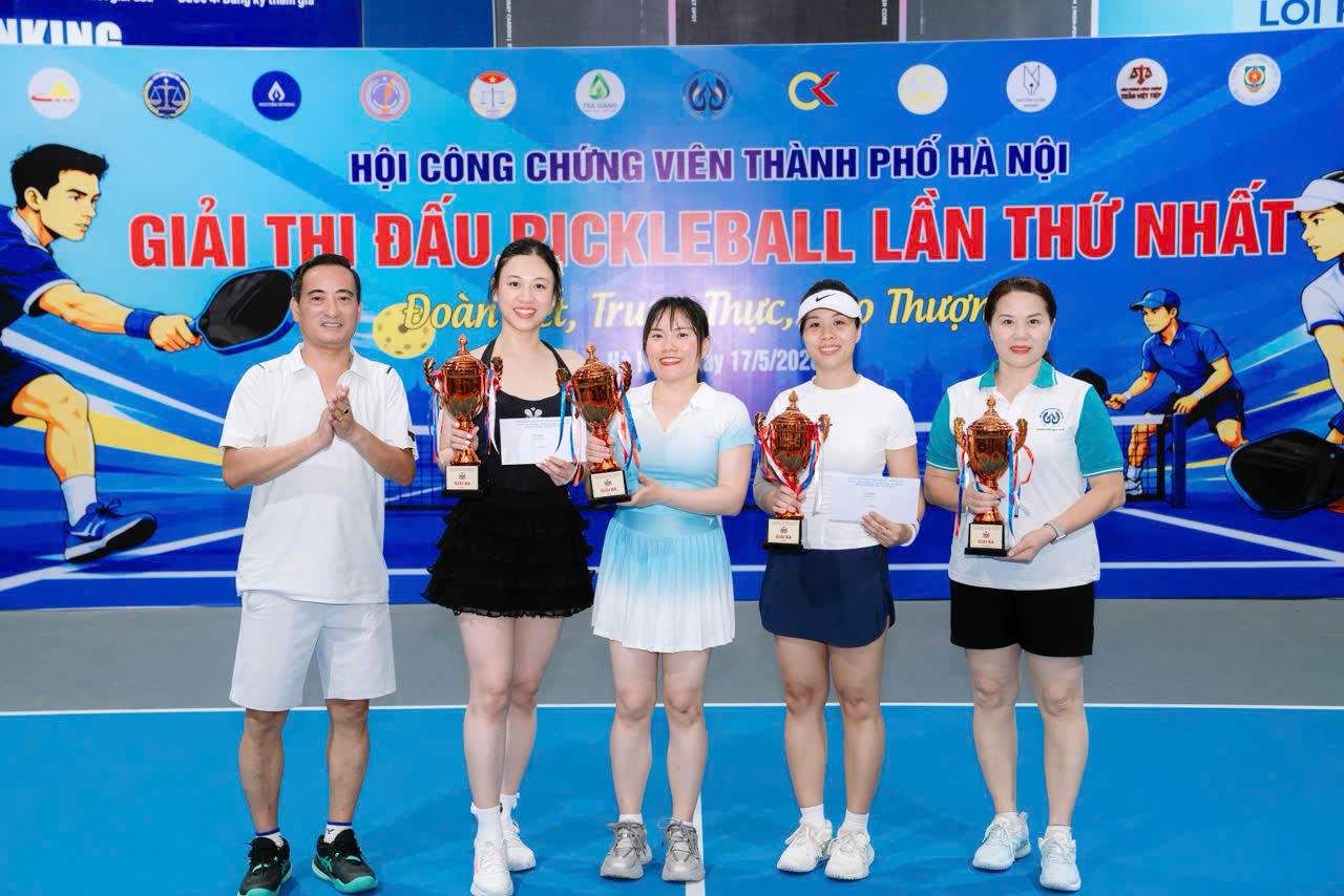 Giải Pickleball lần thứ I Hội Công chứng viên TP Hà Nội: Lan tỏa tinh thần đoàn kết, cao thượng và kết nối nghề nghiệp